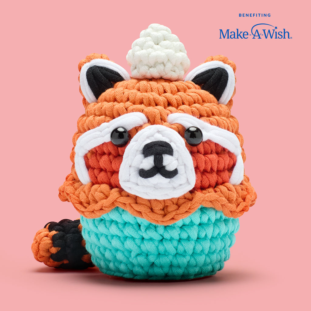 Kibakids - Paige the Red Panda: Cupcake Edition Crochet Kit